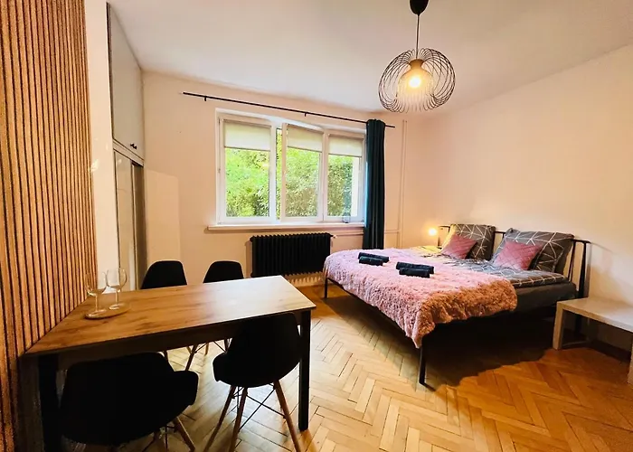 Metro Center - Centrum גדינייה